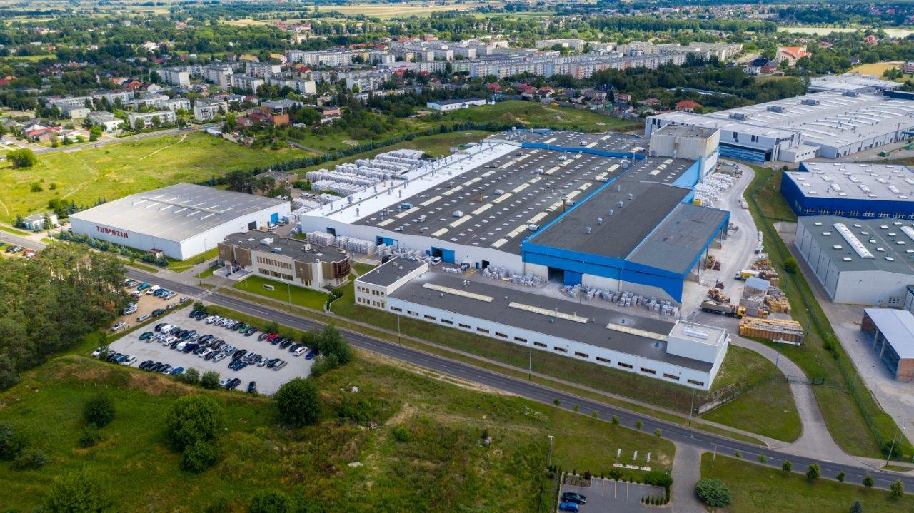 Grupa Tubądzin zmniejsza emisję CO2 w fabryce w Ozorkowie