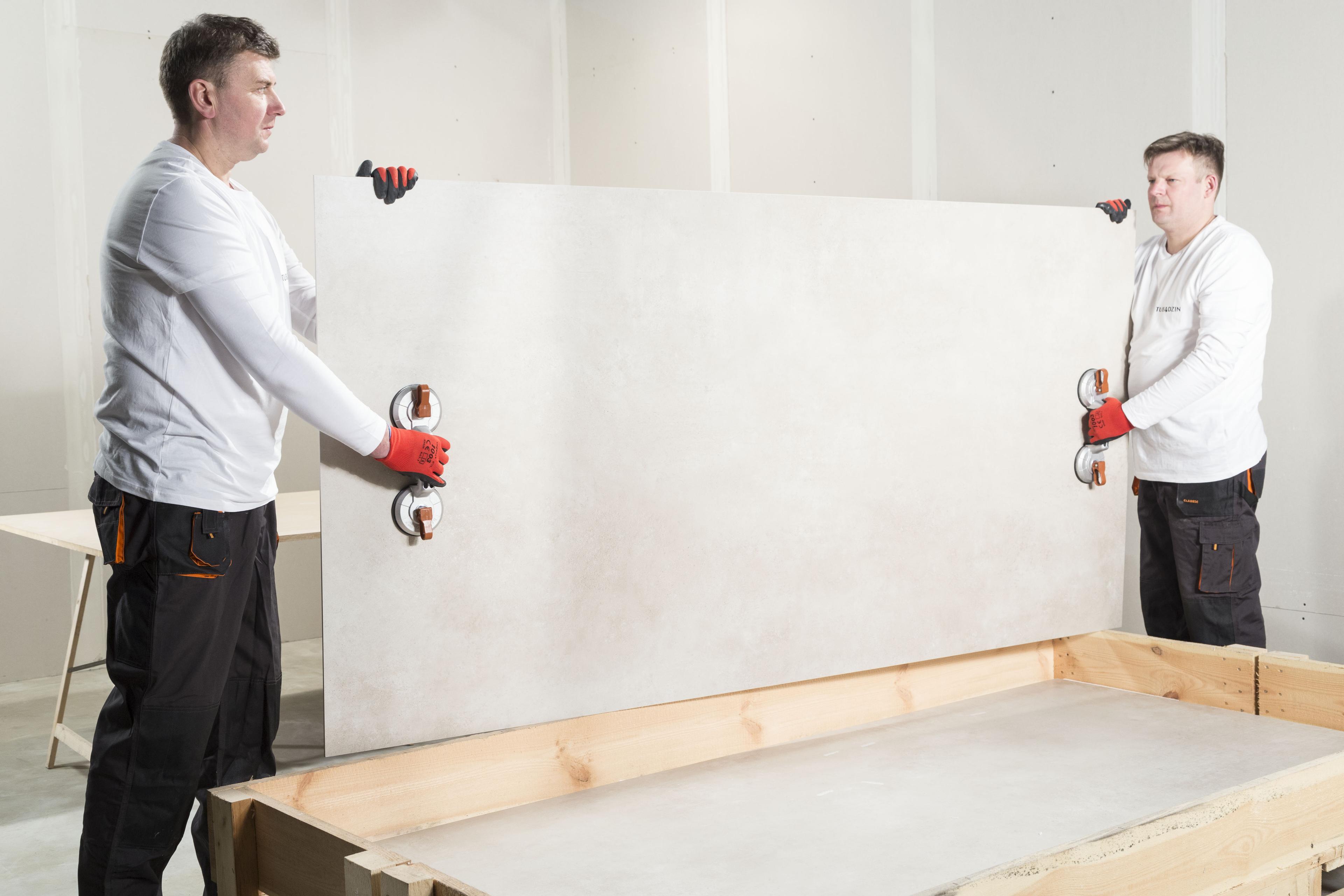 Tubądzin rozpoczyna szkolenia z cyklu "Wielki Format - mały problem"